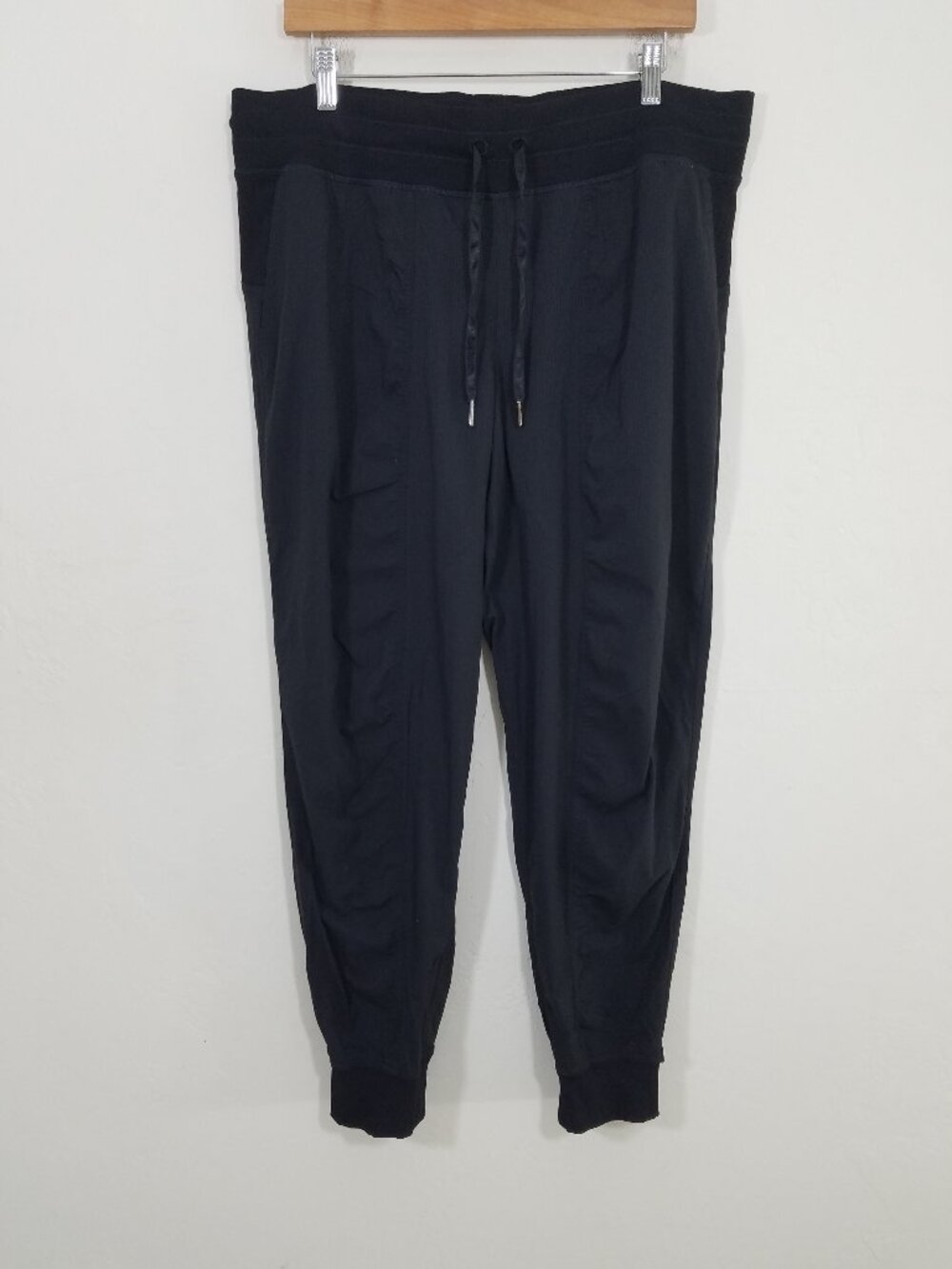 Lululemon Dance Studio Jogger Pants Black Size 14